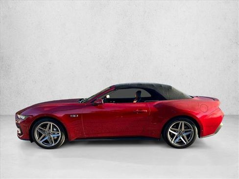 Used 2024 Ford Mustang GT Premium image 5