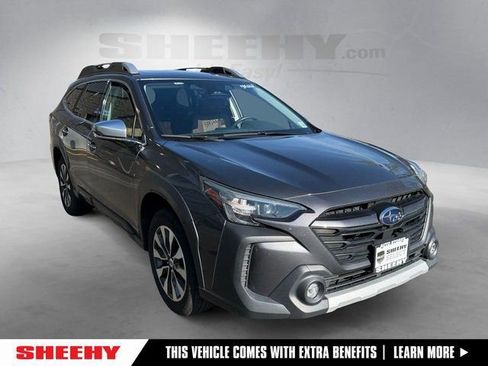 Certified 2023 Subaru Outback Touring XT image 1