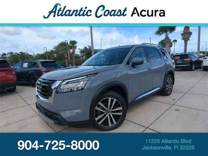 Used 2025 Nissan Pathfinder Platinum