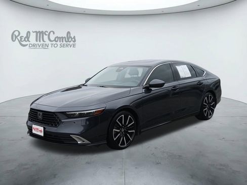 Used 2023 Honda Accord Touring image 1