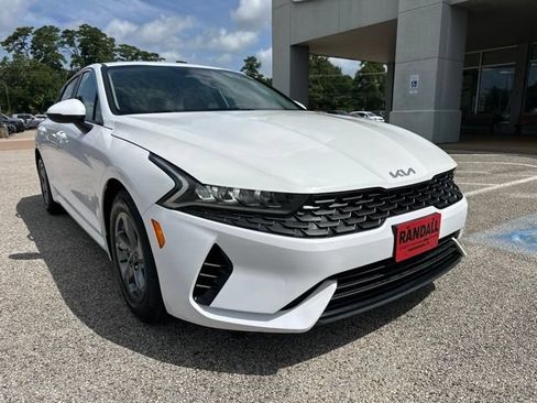 Used 2023 Kia K5 LXS FWD image 1
