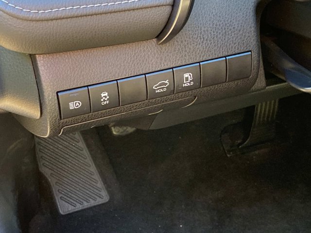 Used 2022 Toyota Camry SE FWD image 15