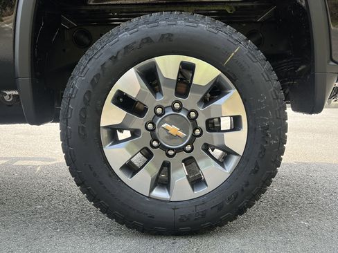 New 2026 Chevrolet Silverado 2500 Custom AWD/4WD image 39