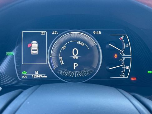 Used 2025 Lexus ES 300h w/ Luxury Package image 19