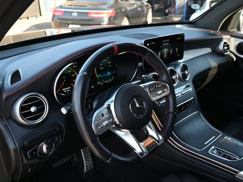 Used 2022 Mercedes-Benz GLC 43 AMG 4MATIC image 36