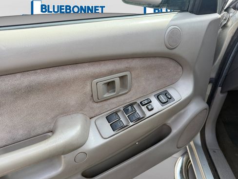 Used 2003 Toyota Tacoma PreRunner RWD image 10