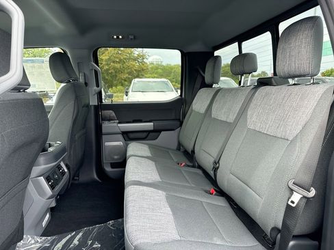 New 2026 Ford F250 XLT w/ XLT Premium Package AWD/4WD image 23