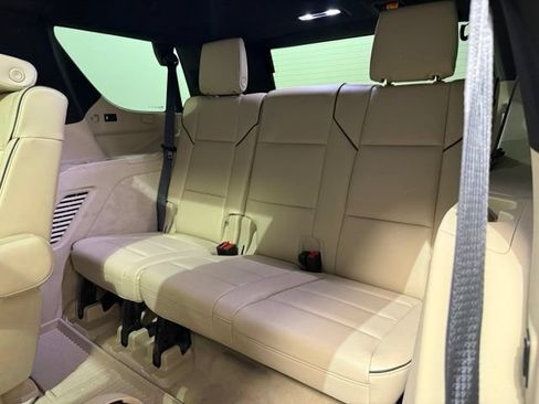 Certified 2024 Cadillac Escalade Premium Luxury w/ Performance Package AWD/4WD image 28
