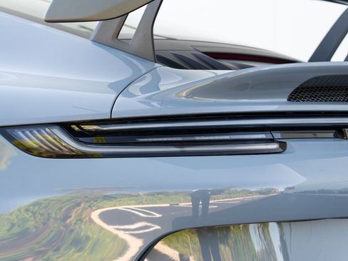 Used 2023 Porsche 911 GT3 RWD image 34