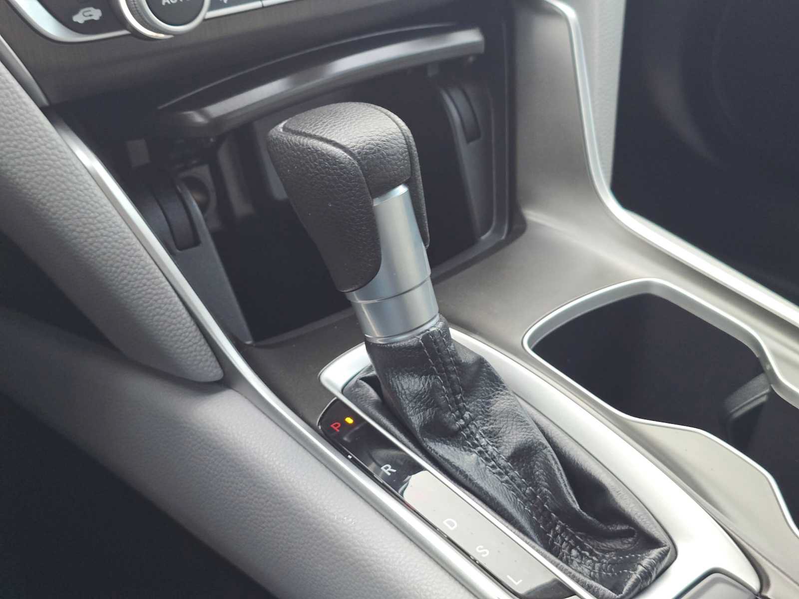 Used 2019 Honda Accord LX image 27