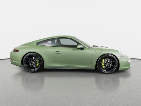 Used 2013 Porsche 911 Carrera 4S image 5