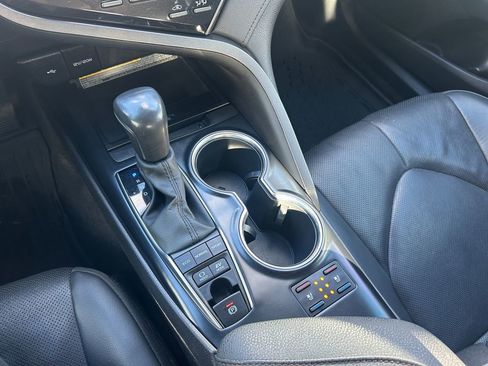 Used 2020 Toyota Camry XLE w/ Driver Assist Package image 20