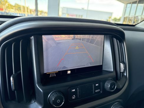 Used 2019 Chevrolet Colorado Z71 image 27