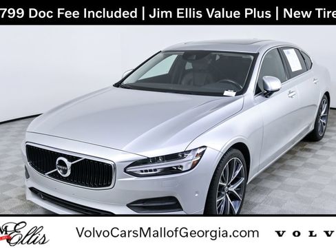 Used 2018 Volvo S90 T5 Momentum w/ Convenience Package AWD/4WD image 1