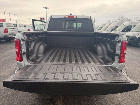 New 2026 RAM 1500 Laramie AWD/4WD image 23