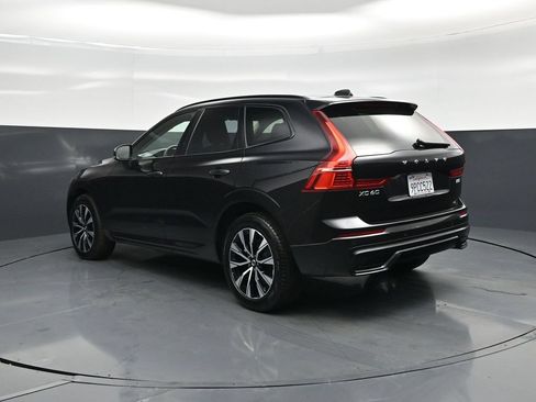 Used 2025 Volvo XC60 B5 Plus AWD/4WD image 6