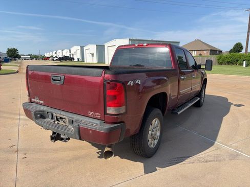 Used 2014 GMC Sierra 2500 Denali AWD/4WD image 4