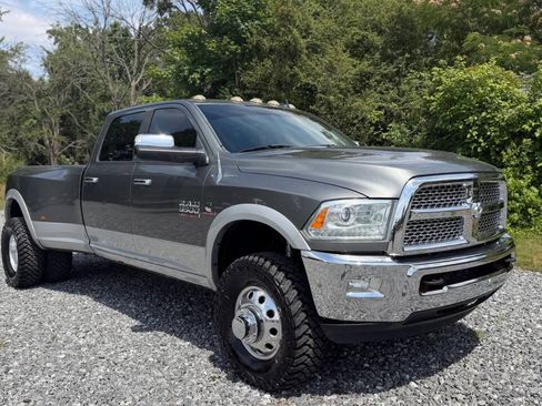 Used 2013 RAM 3500 Laramie AWD/4WD image 1