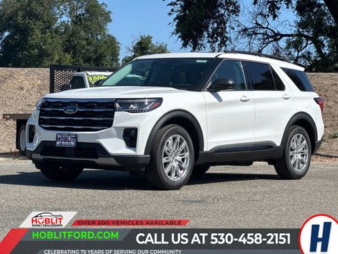 New 2026 Ford Explorer Active w/ Active Comfort Package AWD/4WD image 7