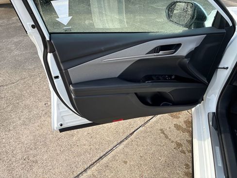 New 2026 Toyota Camry SE image 12