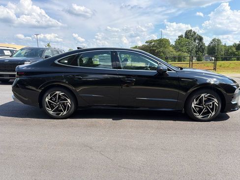 New 2026 Hyundai Sonata SEL FWD image 9