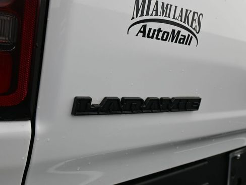 Used 2021 RAM 1500 Laramie w/ Night Edition image 38