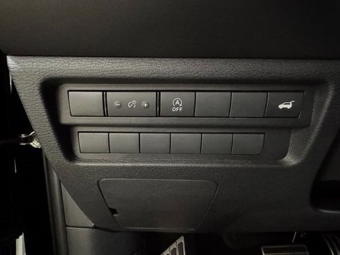 New 2026 Mitsubishi Outlander SEL image 10