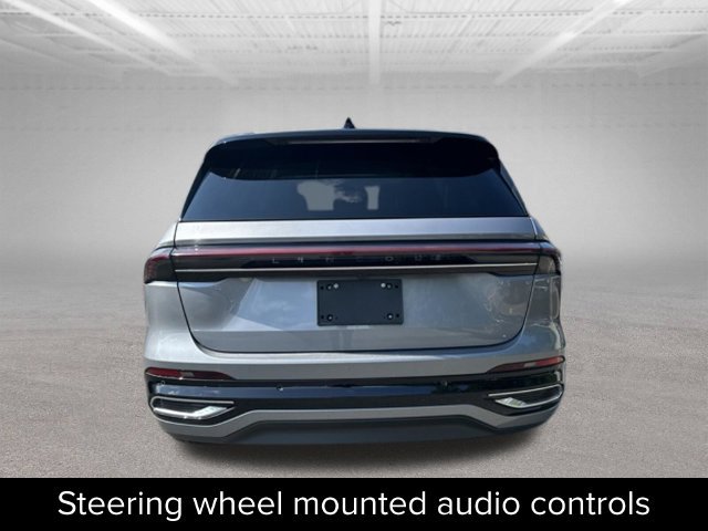 Certified 2024 Lincoln Nautilus Reserve AWD/4WD image 9