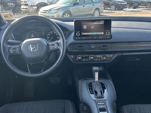 Used 2025 Honda HR-V Sport image 28