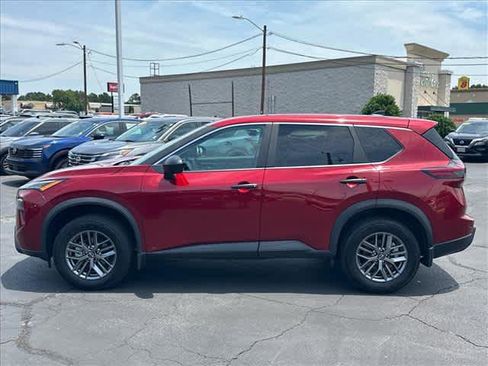 Used 2026 Nissan Rogue S FWD image 6