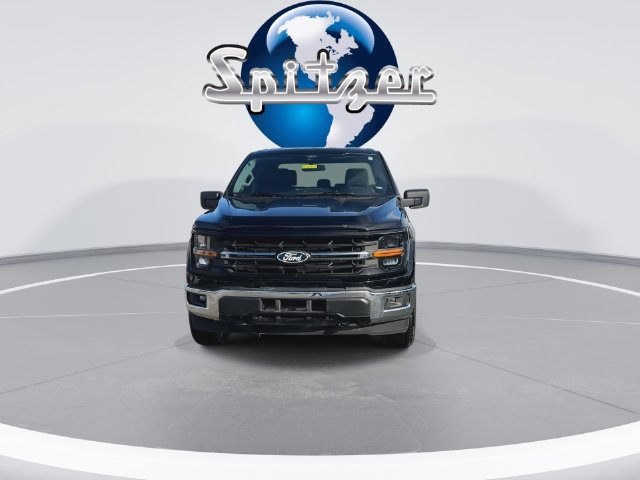 Used 2025 Ford F150 XLT w/ Equipment Group 301A Standard AWD/4WD image 4