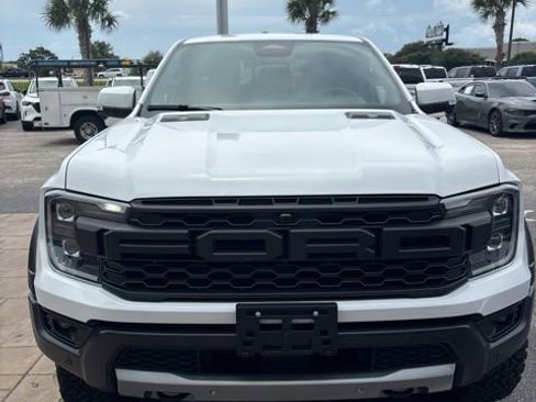 Used 2025 Ford Ranger Raptor AWD/4WD image 2