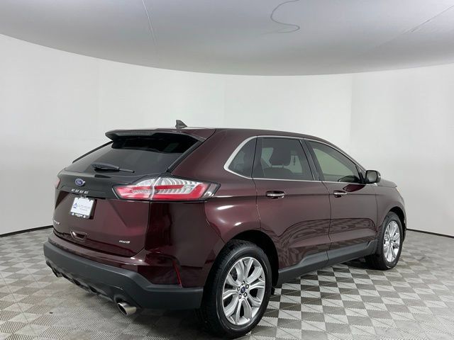 Used 2022 Ford Edge Titanium AWD/4WD image 5