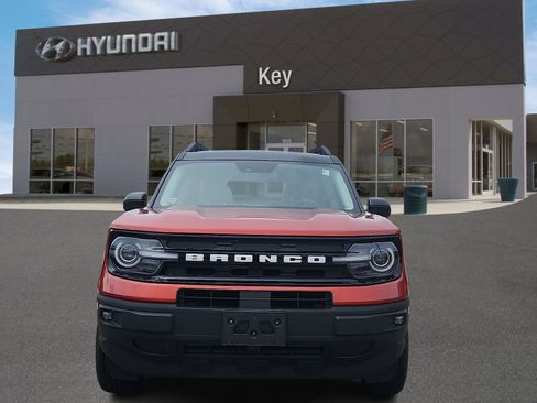 Used 2023 Ford Bronco Sport Outer Banks w/ Tech Package AWD/4WD image 8