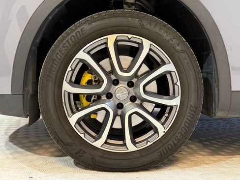 Used 2018 Maserati Levante 3.0L image 11