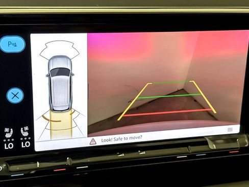 New 2026 Volkswagen Atlas SE image 19