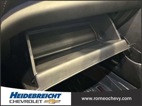 Used 2016 Chevrolet Malibu LT w/ Leather Package image 31