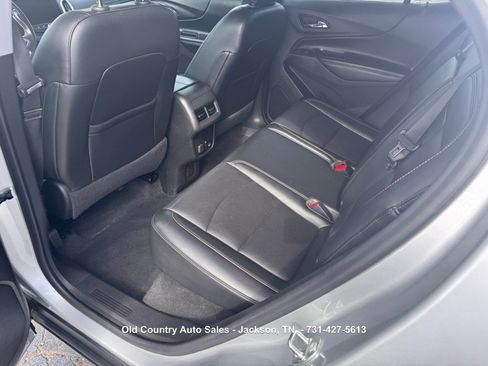 Used 2018 Chevrolet Equinox Premier FWD image 14