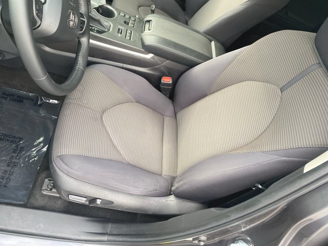 Used 2023 Toyota Highlander LE AWD/4WD image 11