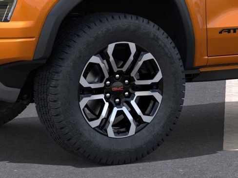 New 2026 GMC Canyon AT4 AWD/4WD image 9