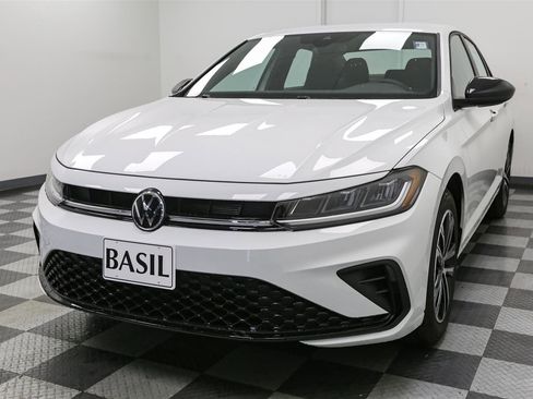 New 2026 Volkswagen Jetta Sport image 4