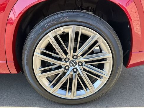 New 2026 Lexus TX 550h AWD Plug-In Hybrid image 41