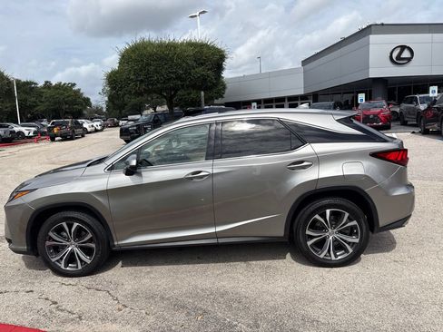 Used 2017 Lexus RX 350 FWD w/ Premium Package image 2