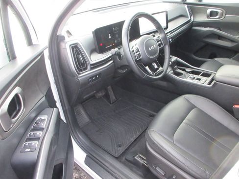 Used 2024 Kia Sorento X-Line EX image 13