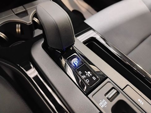 Used 2026 Toyota Prius LE image 35