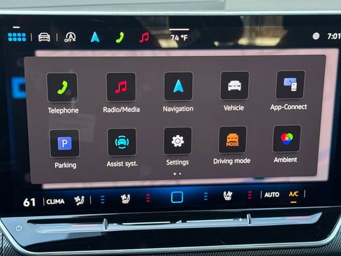 New 2025 Volkswagen GTI SE image 16