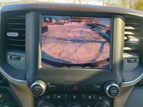 Used 2022 RAM 1500 Laramie w/ Trailer Tow Group image 33