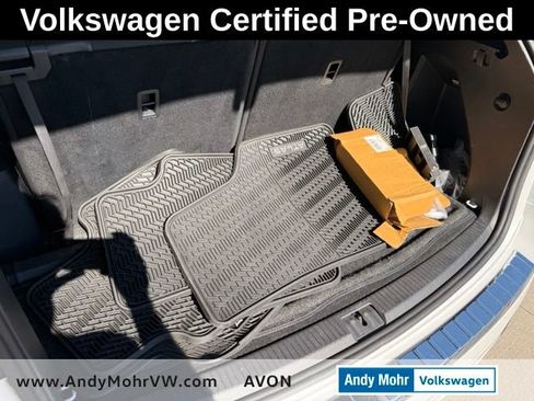 Used 2023 Volkswagen Atlas SEL R-Line AWD/4WD image 9