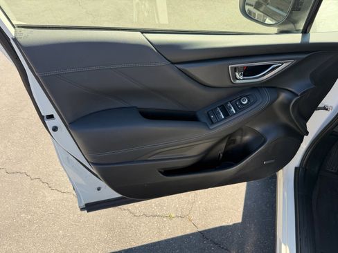 Used 2021 Subaru Forester Limited w/ Popular Package #3 image 17