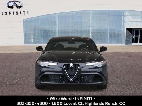 Used 2018 Alfa Romeo Giulia Quadrifoglio w/ Driver Assist Dynamic Package RWD image 9